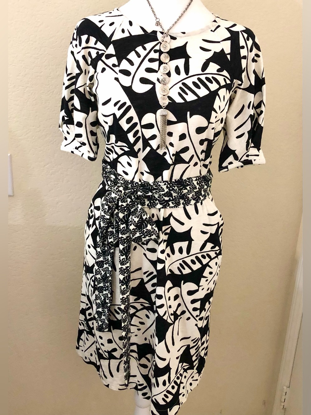 Boden Black & White Leaf-Print Belted Dress